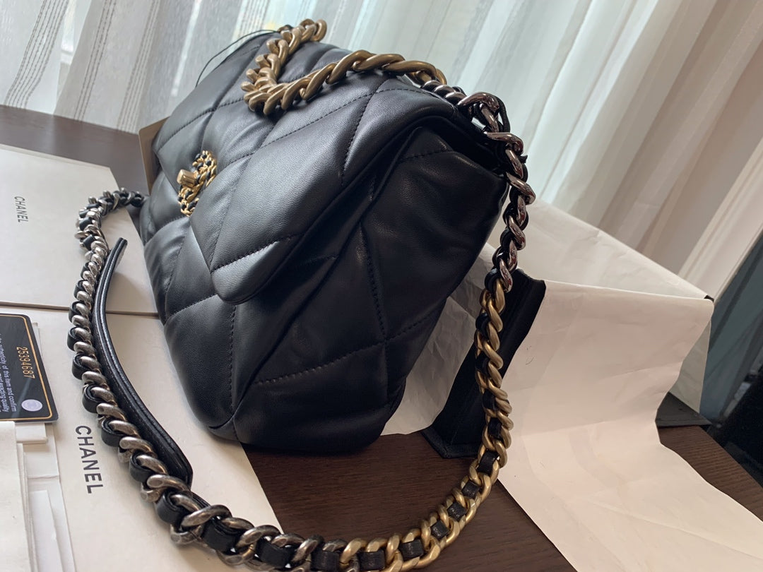 19 FLAP BAG 30 BLACK GOATSKIN GOLD HARDWARE - 图片 9