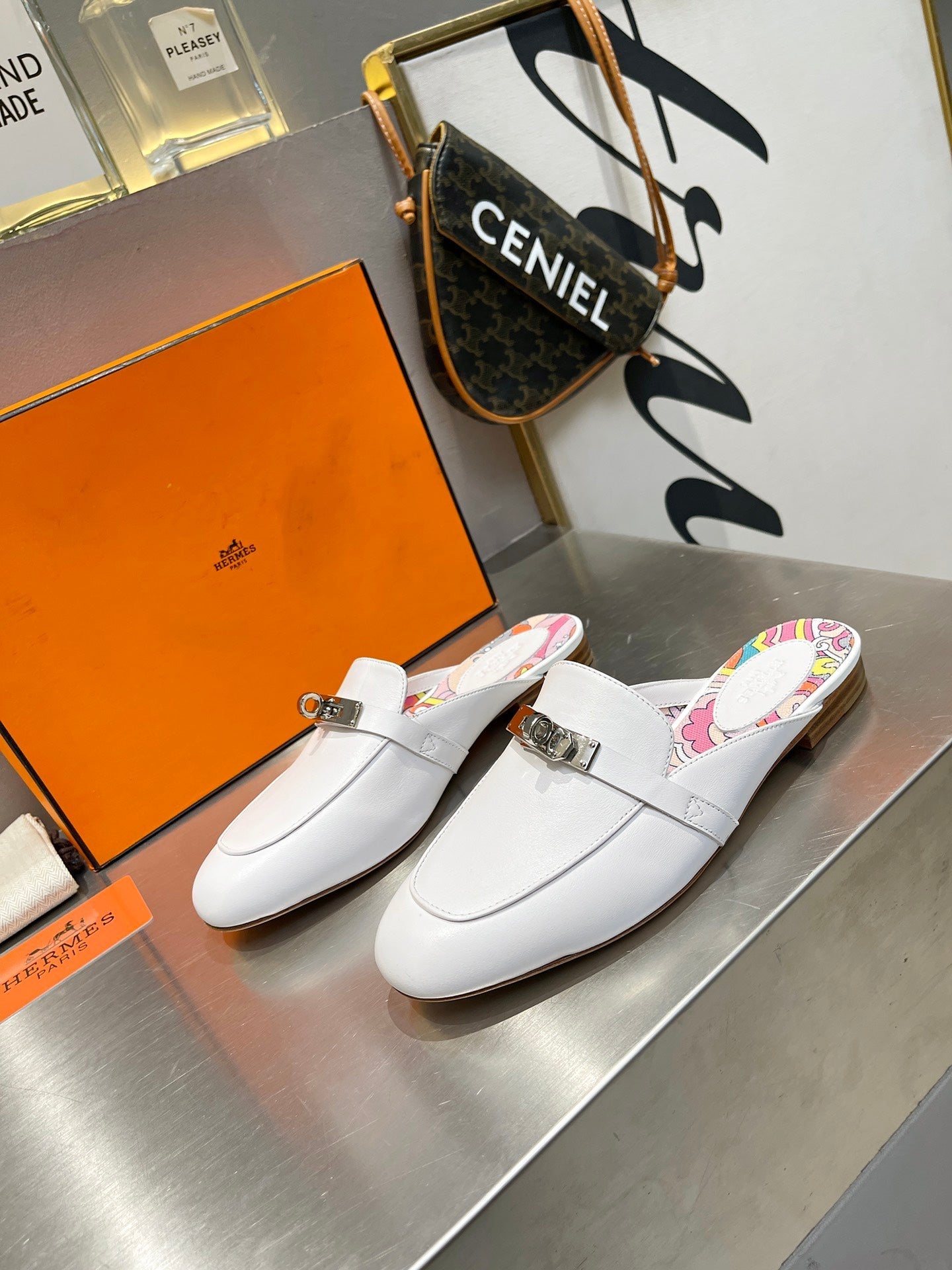 0Z MULE WHITE CALFSKIN WITH PATTERN - 图片 3