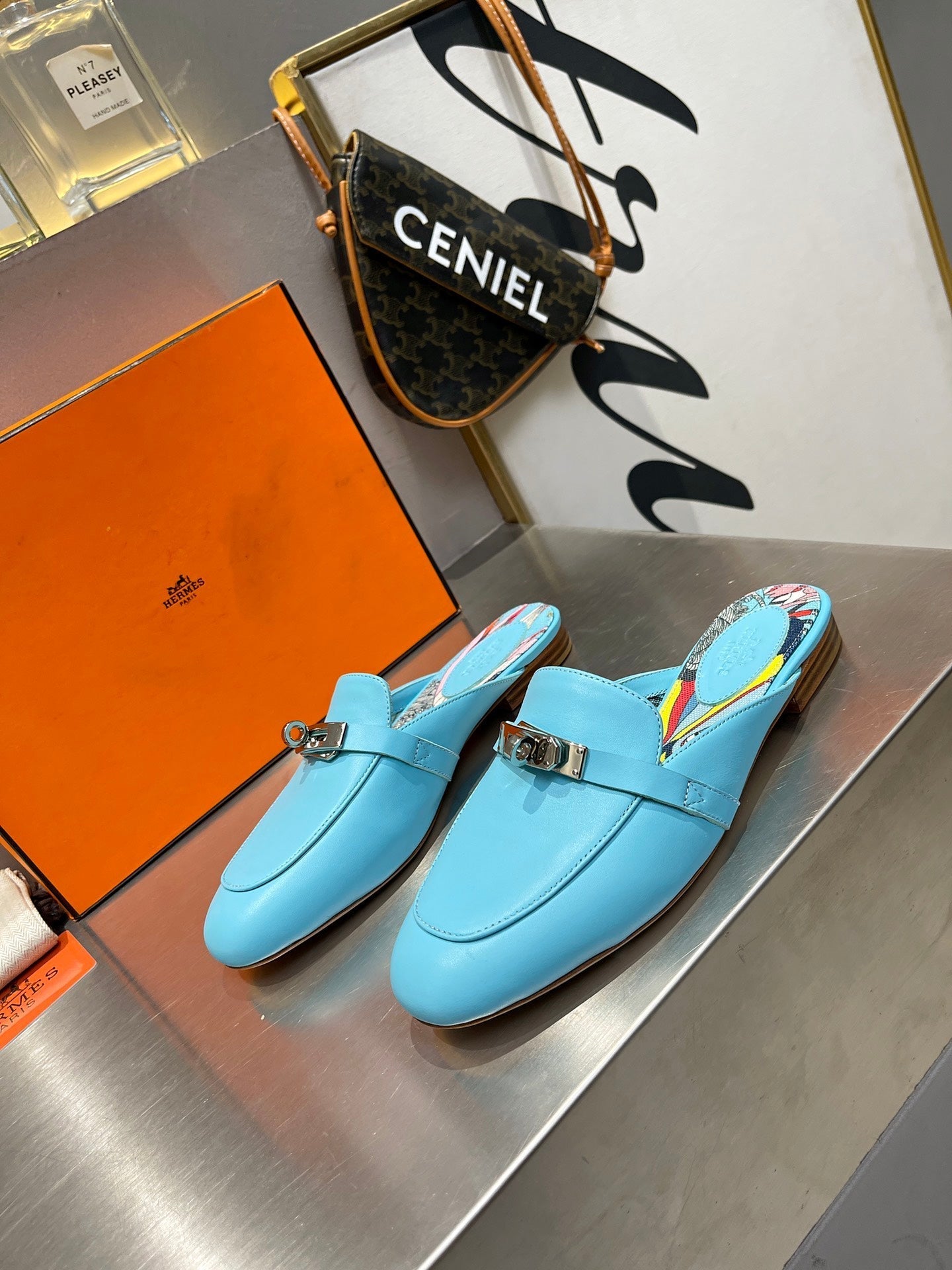 0Z MULE SKY CALFSKIN WITH PATTERN - 图片 3