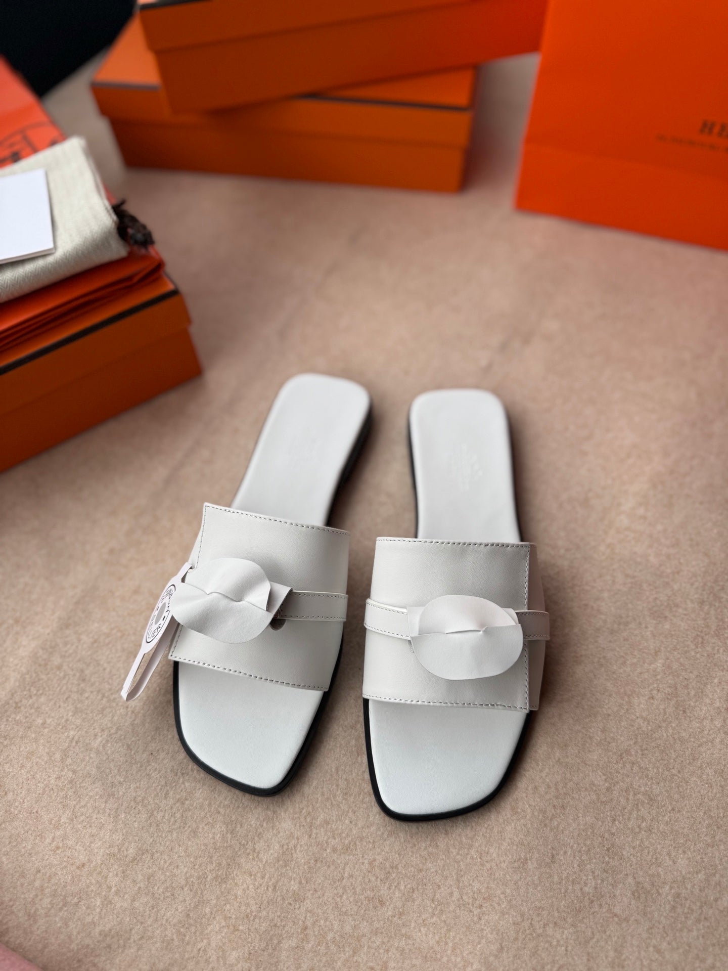 0RAN SANDALS IN WHITE CALFSKIN - 图片 5
