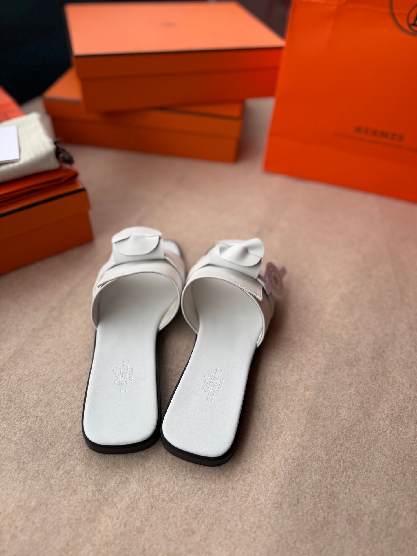 0RAN SANDALS IN WHITE CALFSKIN - 图片 6