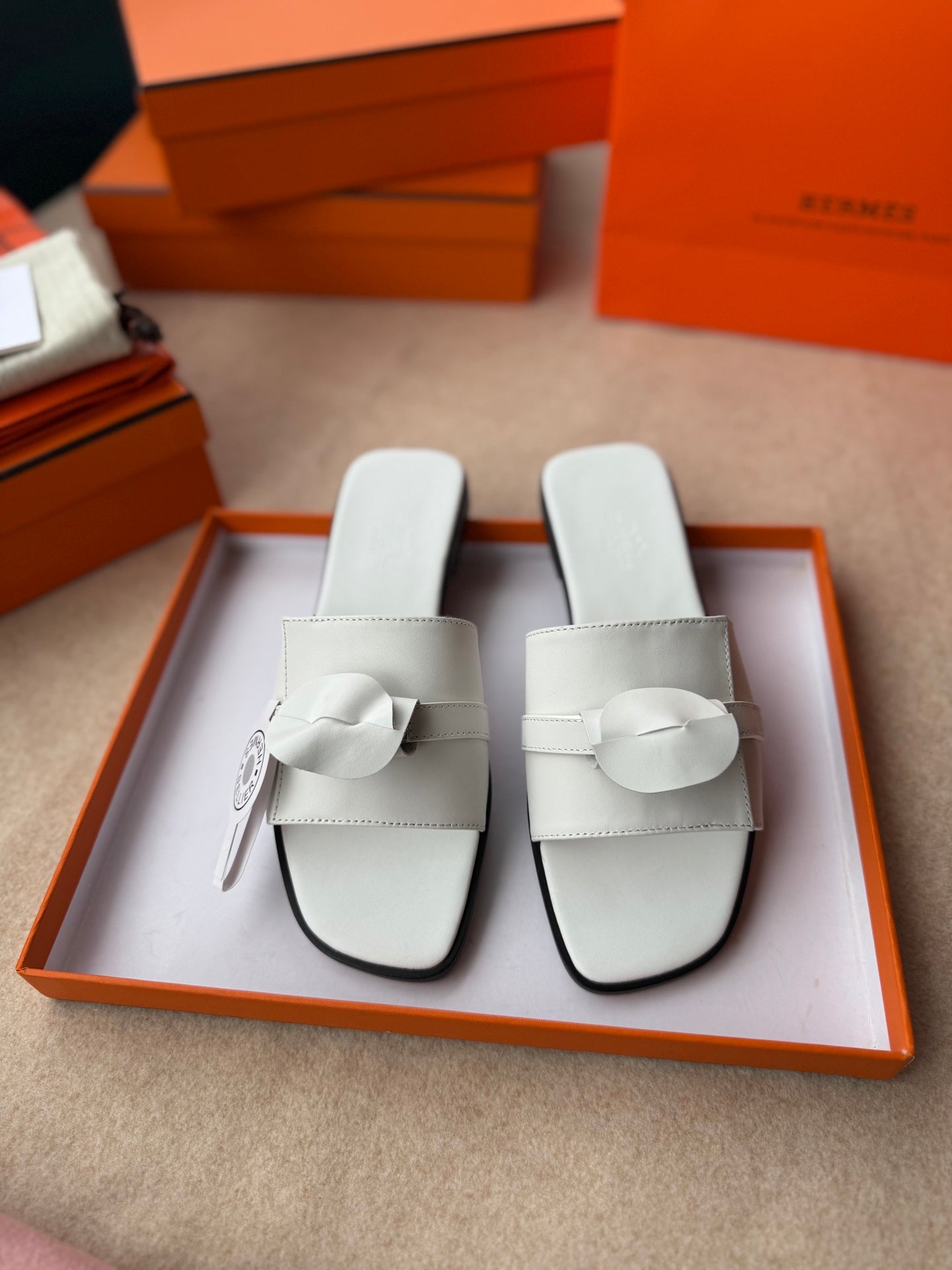 0RAN SANDALS IN WHITE CALFSKIN - 图片 7