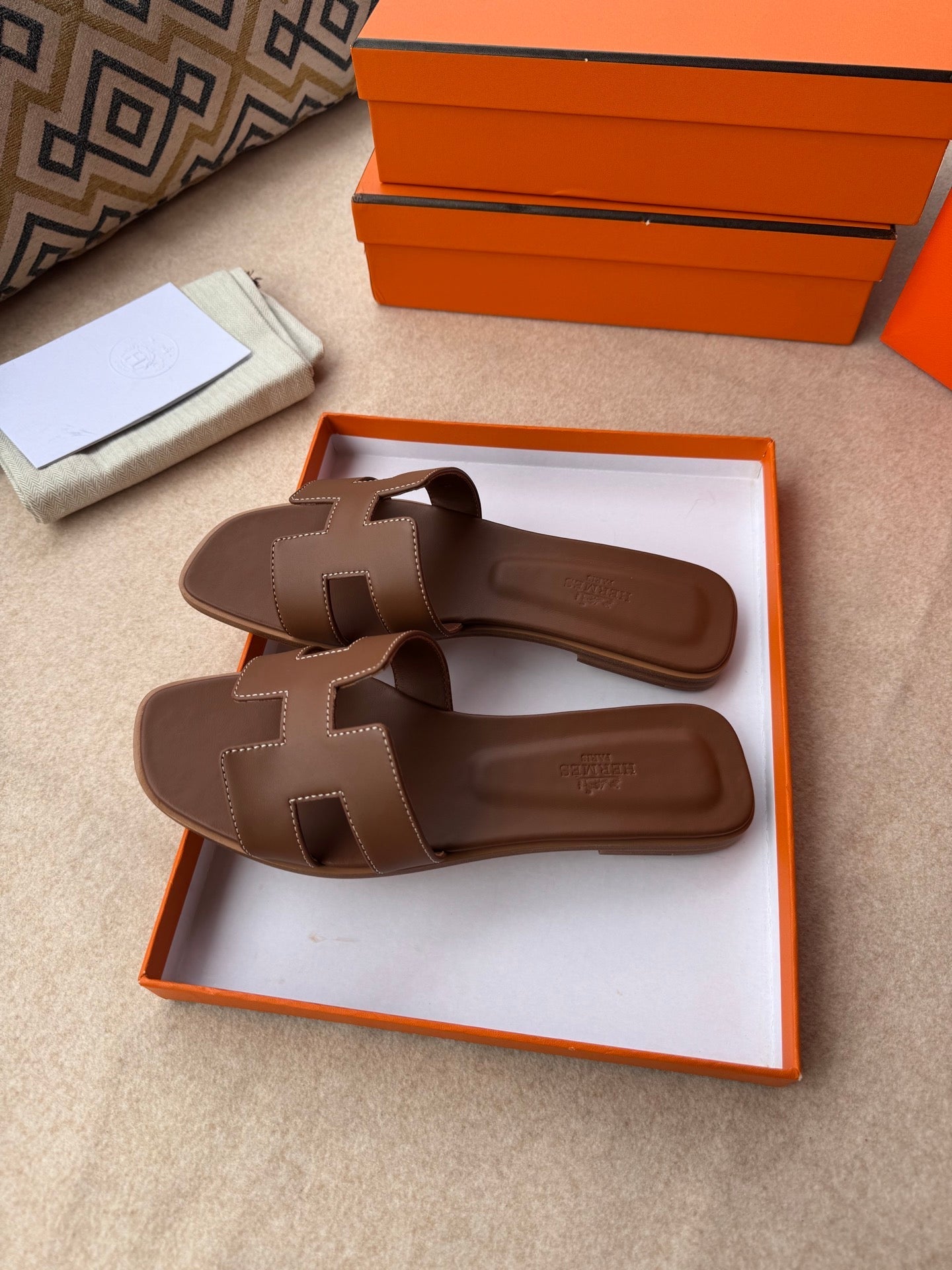 0RAN SANDALS IN PECAN BROWN CALFSKIN - 图片 2