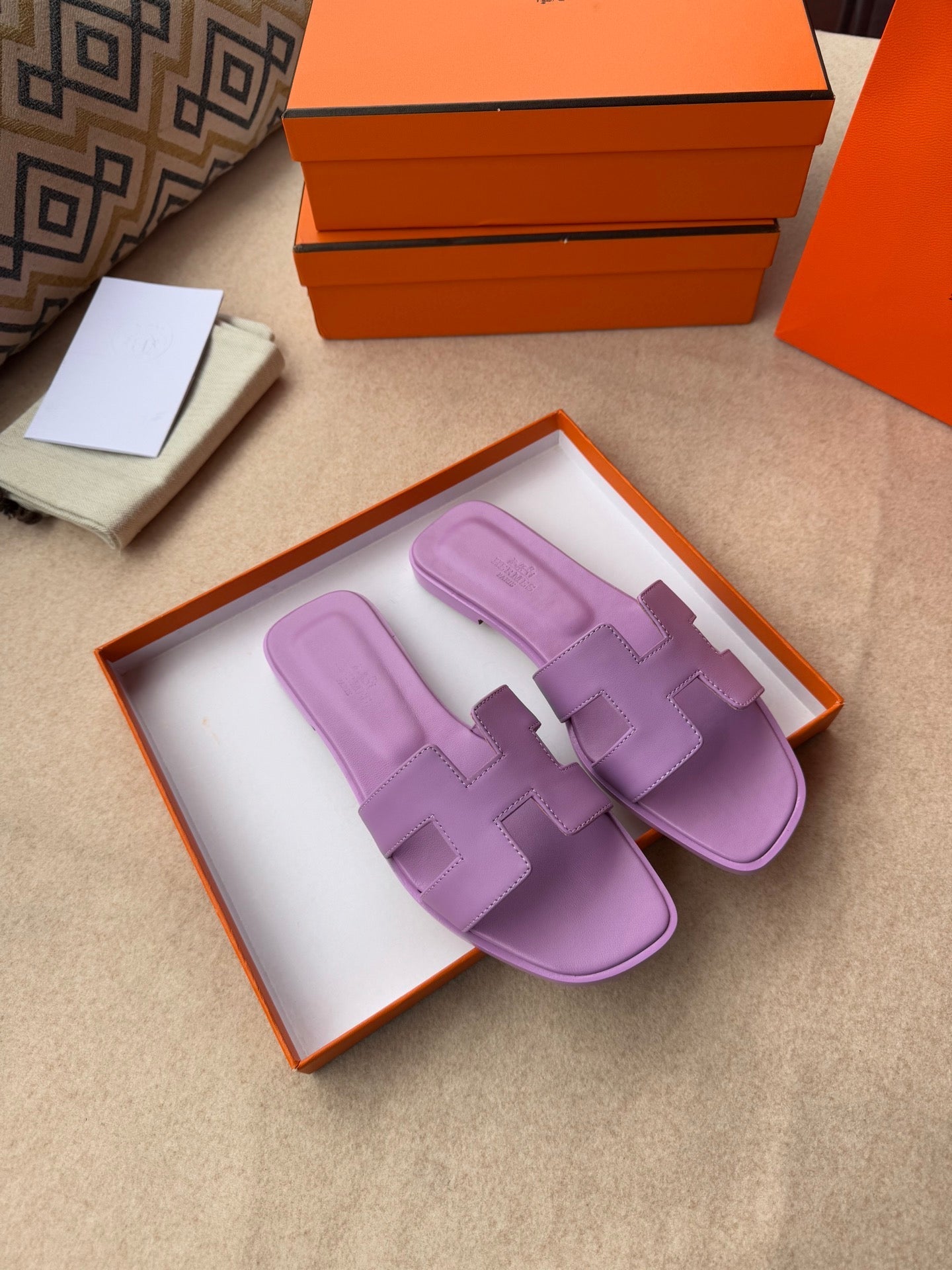0RAN SANDALS IN LILAC PURPLE CALFSKIN - 图片 3