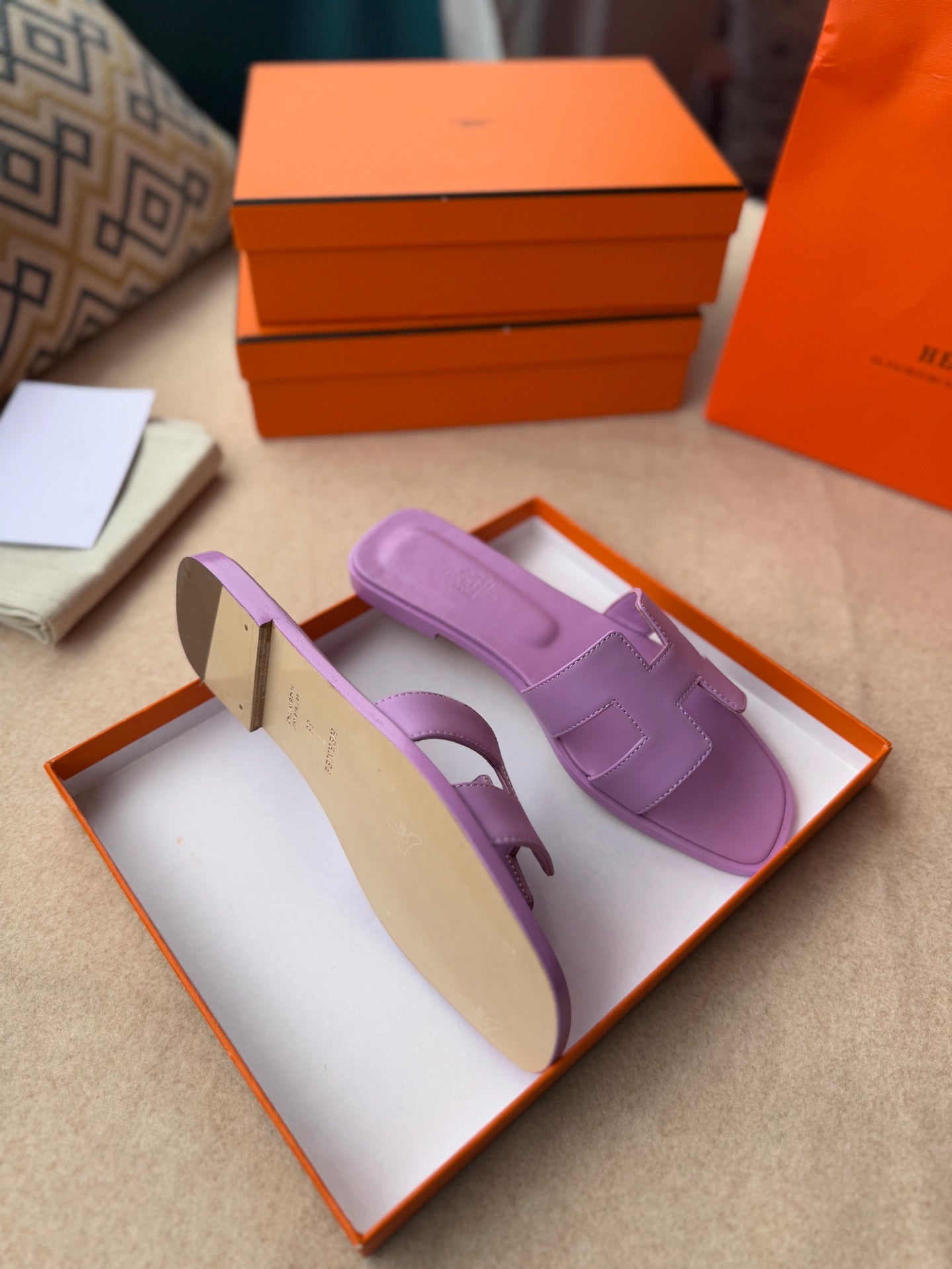 0RAN SANDALS IN LILAC PURPLE CALFSKIN - 图片 8