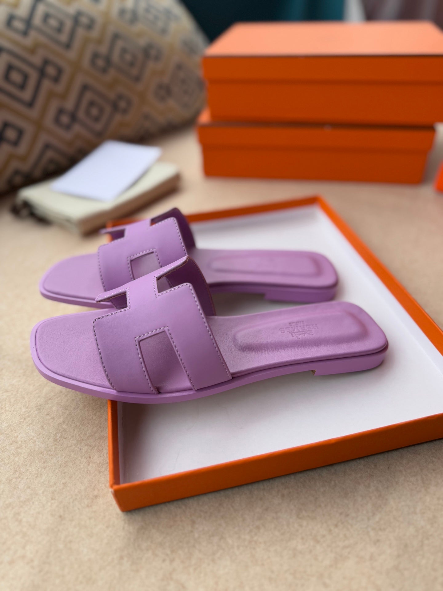 0RAN SANDALS IN LILAC PURPLE CALFSKIN - 图片 5