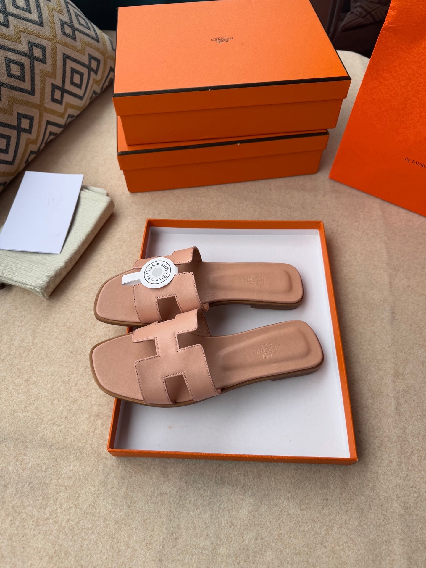 0RAN SANDALS IN PEACH PINK CALFSKIN - 图片 3