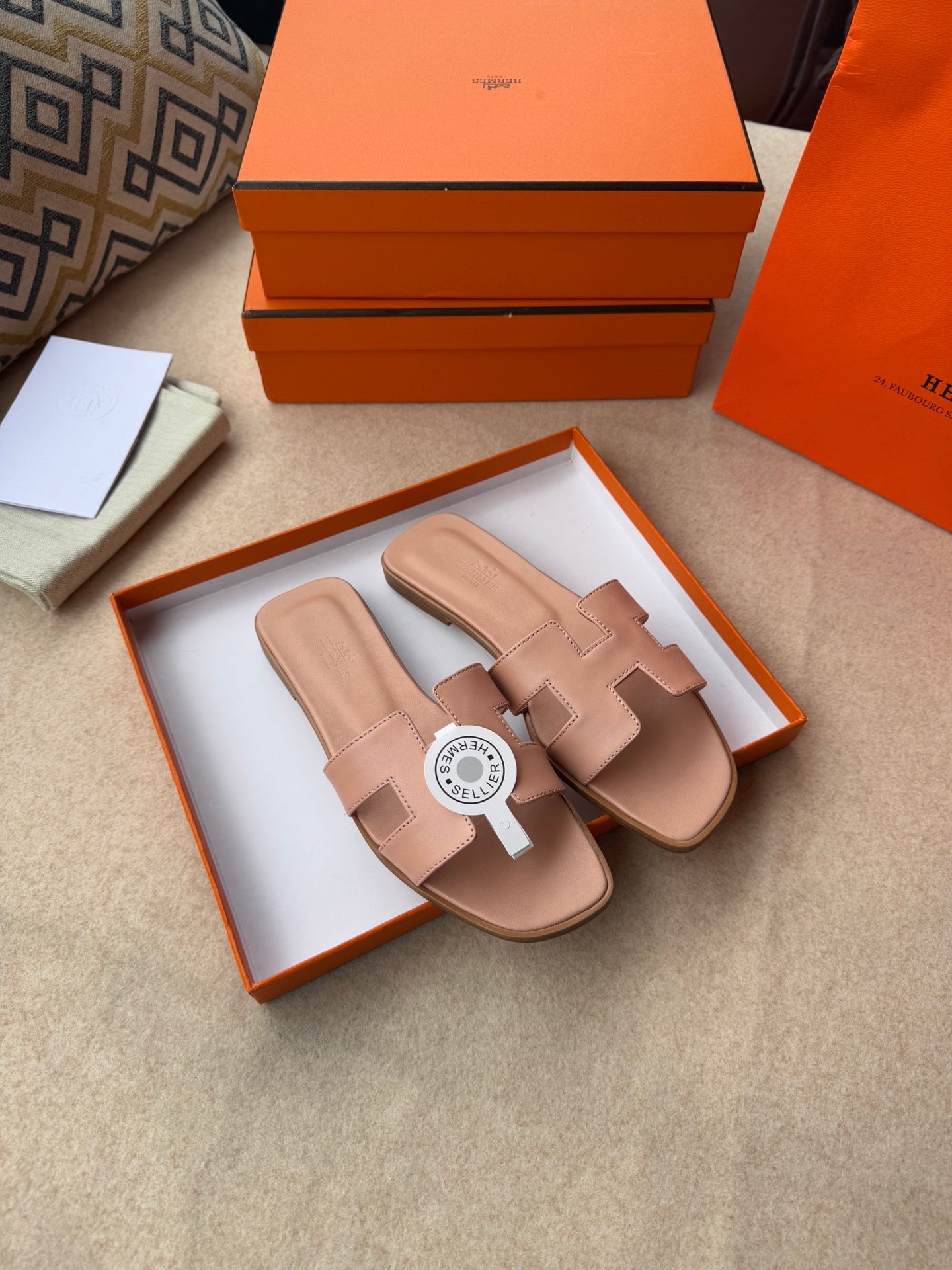 0RAN SANDALS IN PEACH PINK CALFSKIN - 图片 4