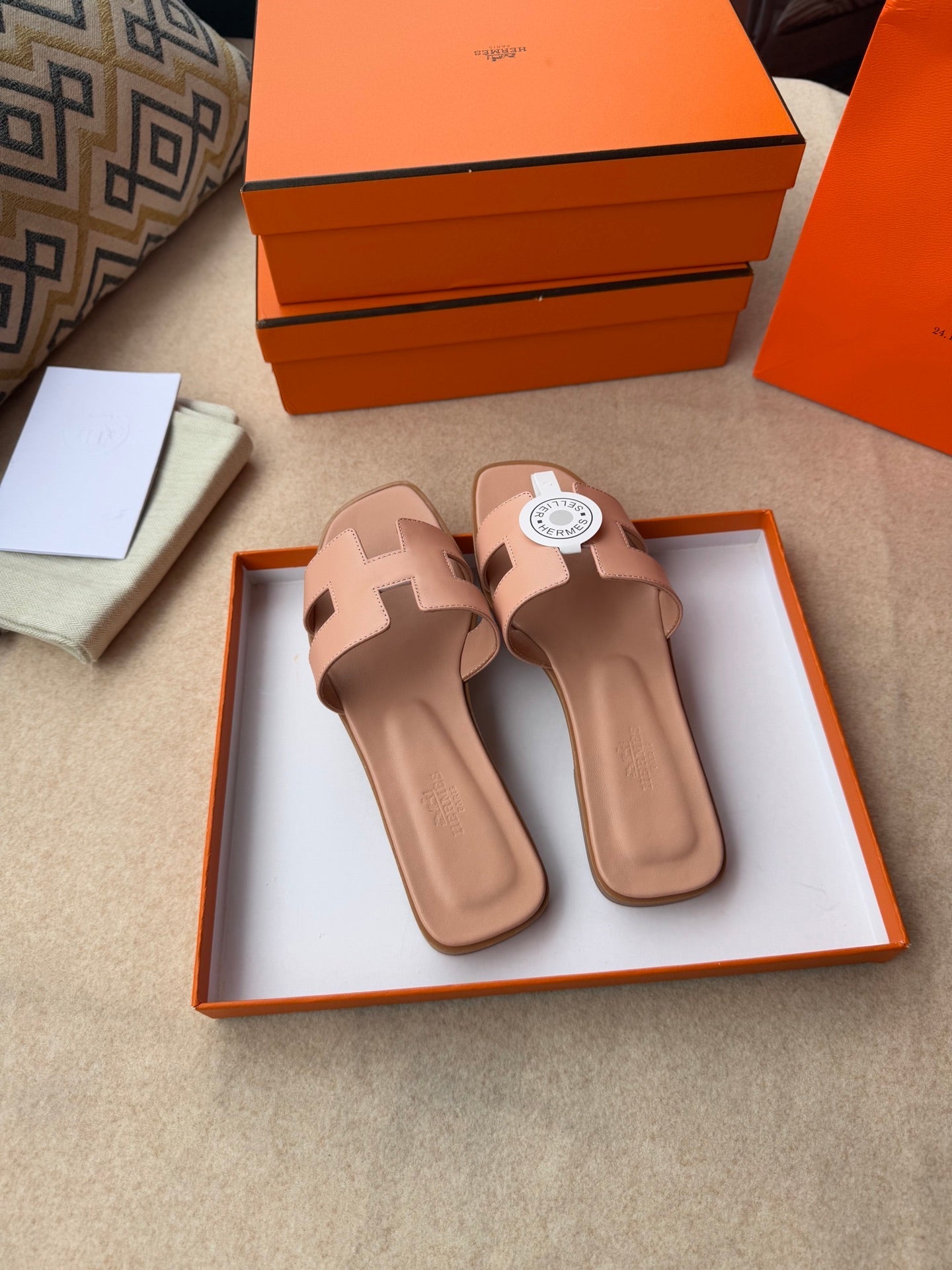 0RAN SANDALS IN PEACH PINK CALFSKIN - 图片 10