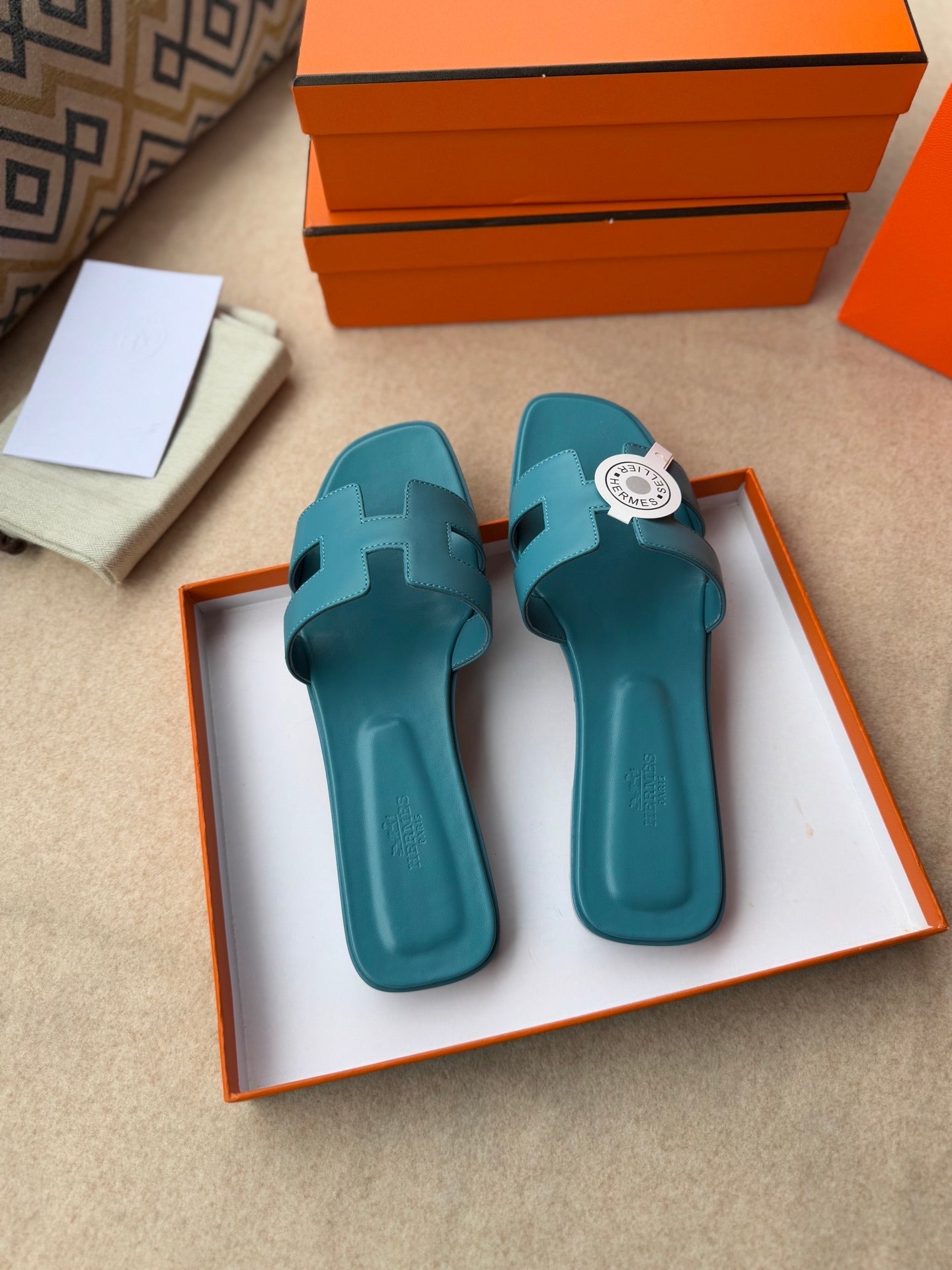 0RAN SANDALS IN SAPPHIRE BLUE CALFSKIN - 图片 5