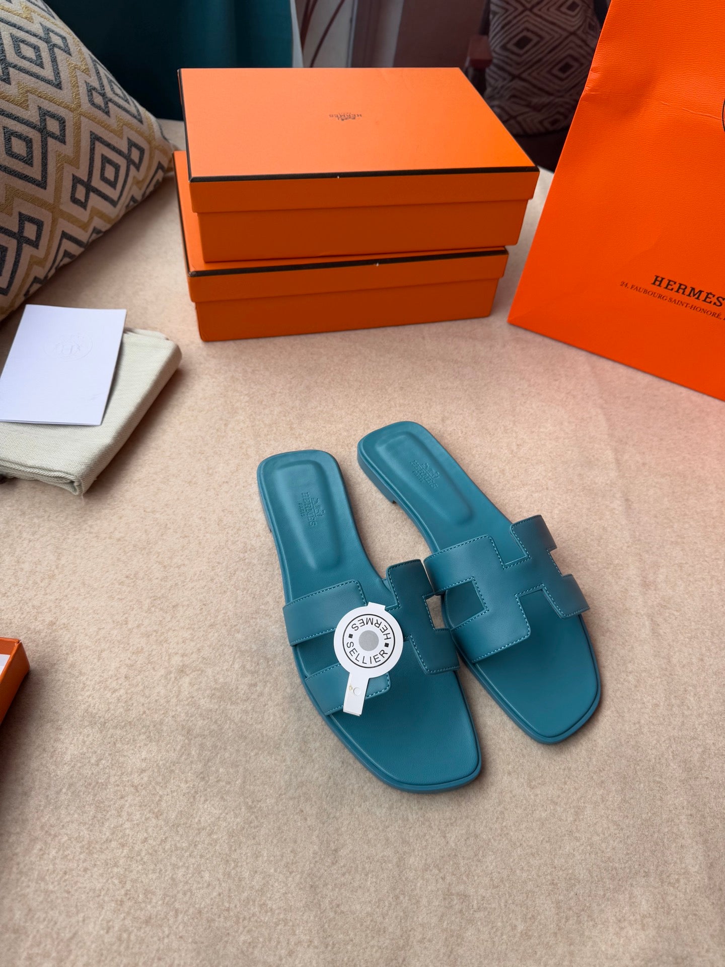 0RAN SANDALS IN SAPPHIRE BLUE CALFSKIN - 图片 8