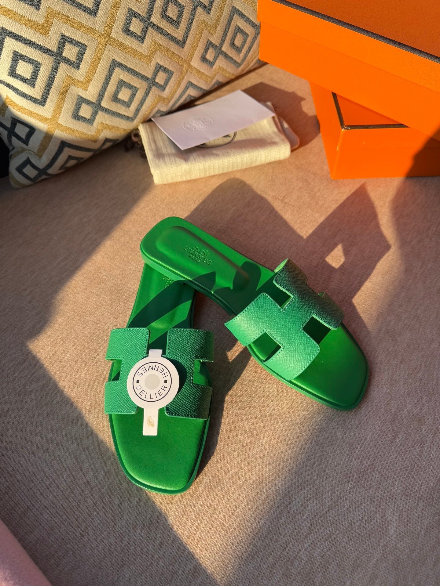 0RAN SANDALS IN SHAMROCK GREEN CALFSKIN - 图片 4