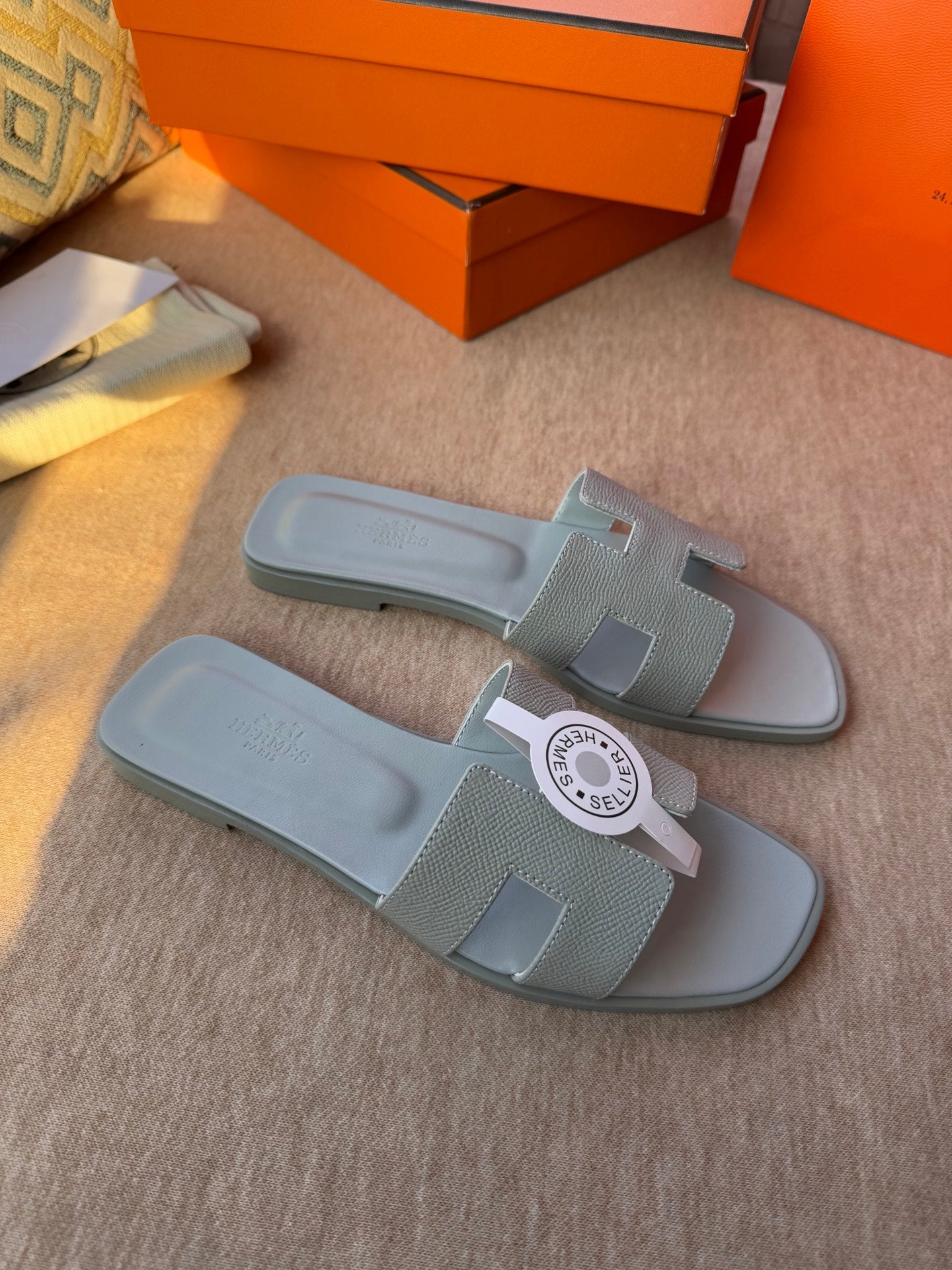 0RAN SANDALS IN WARM GRAY CALFSKIN - 图片 7
