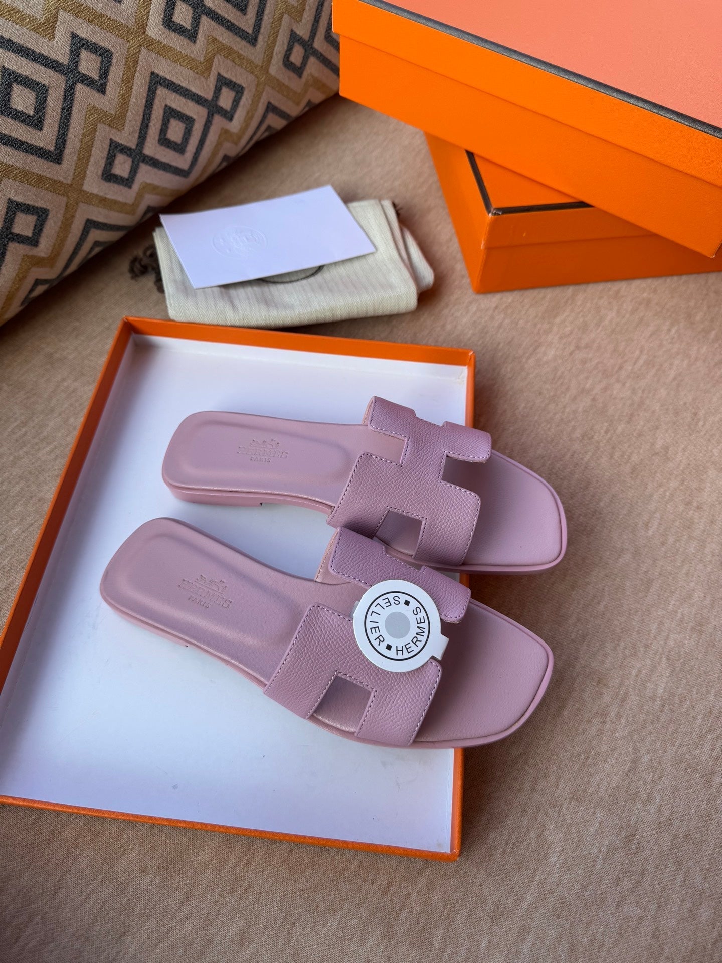 0RAN SANDALS IN PASTEL PURPLE CALFSKIN - 图片 4