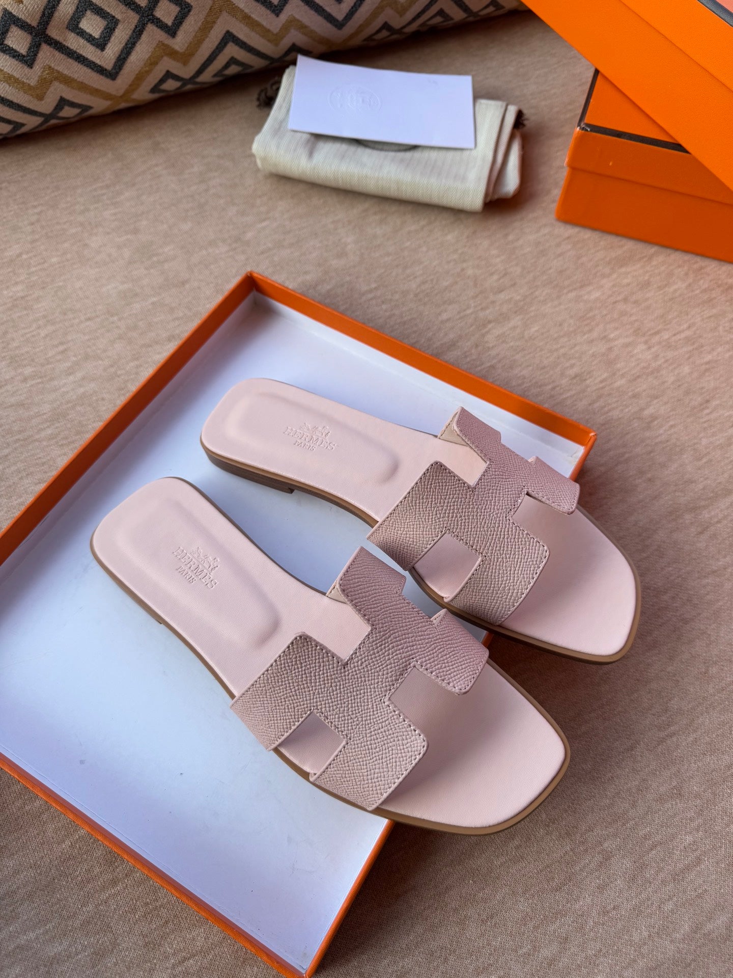 0RAN SANDALS IN PASTEL PINK CALFSKIN - 图片 6