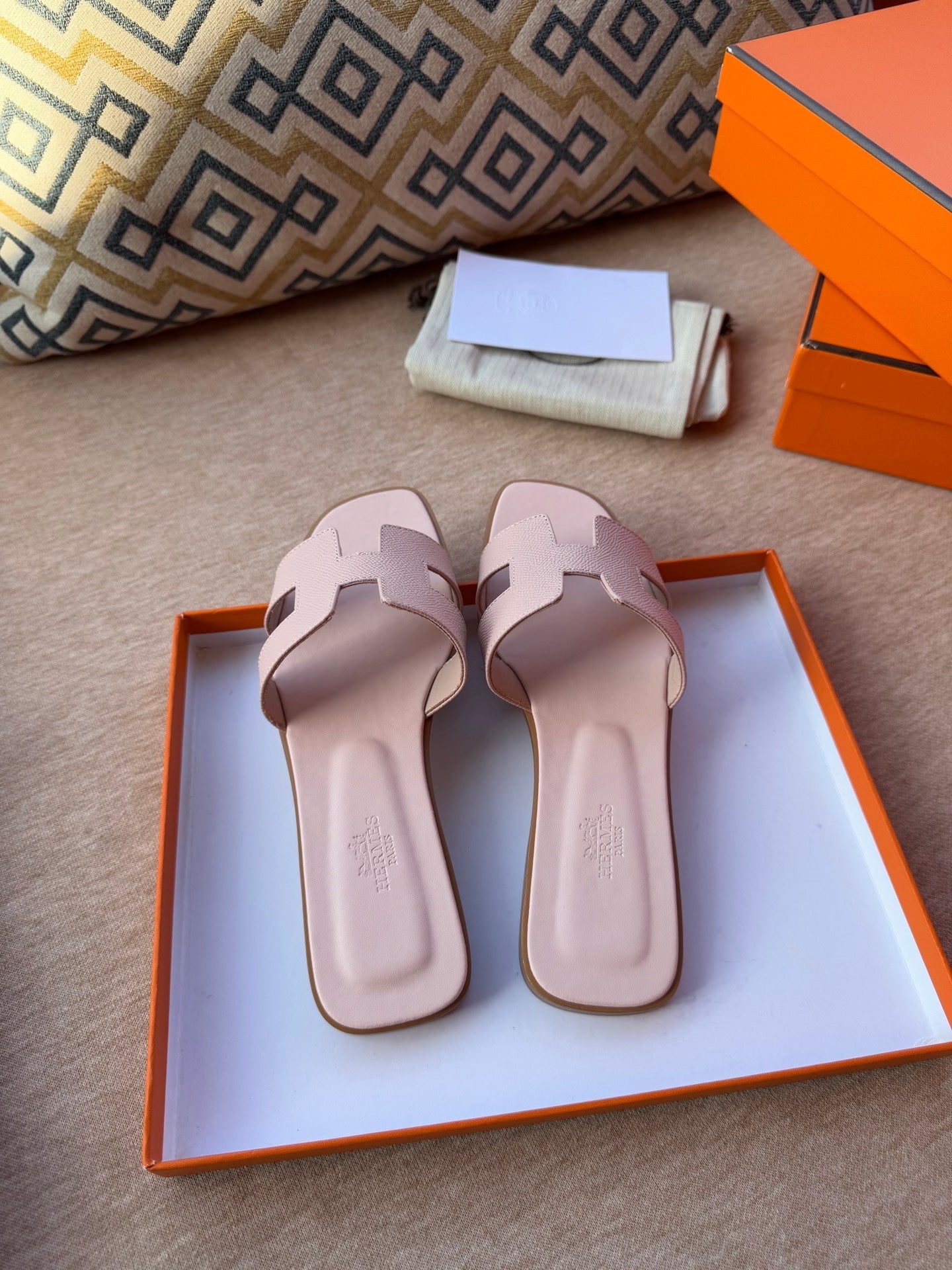 0RAN SANDALS IN PASTEL PINK CALFSKIN - 图片 7