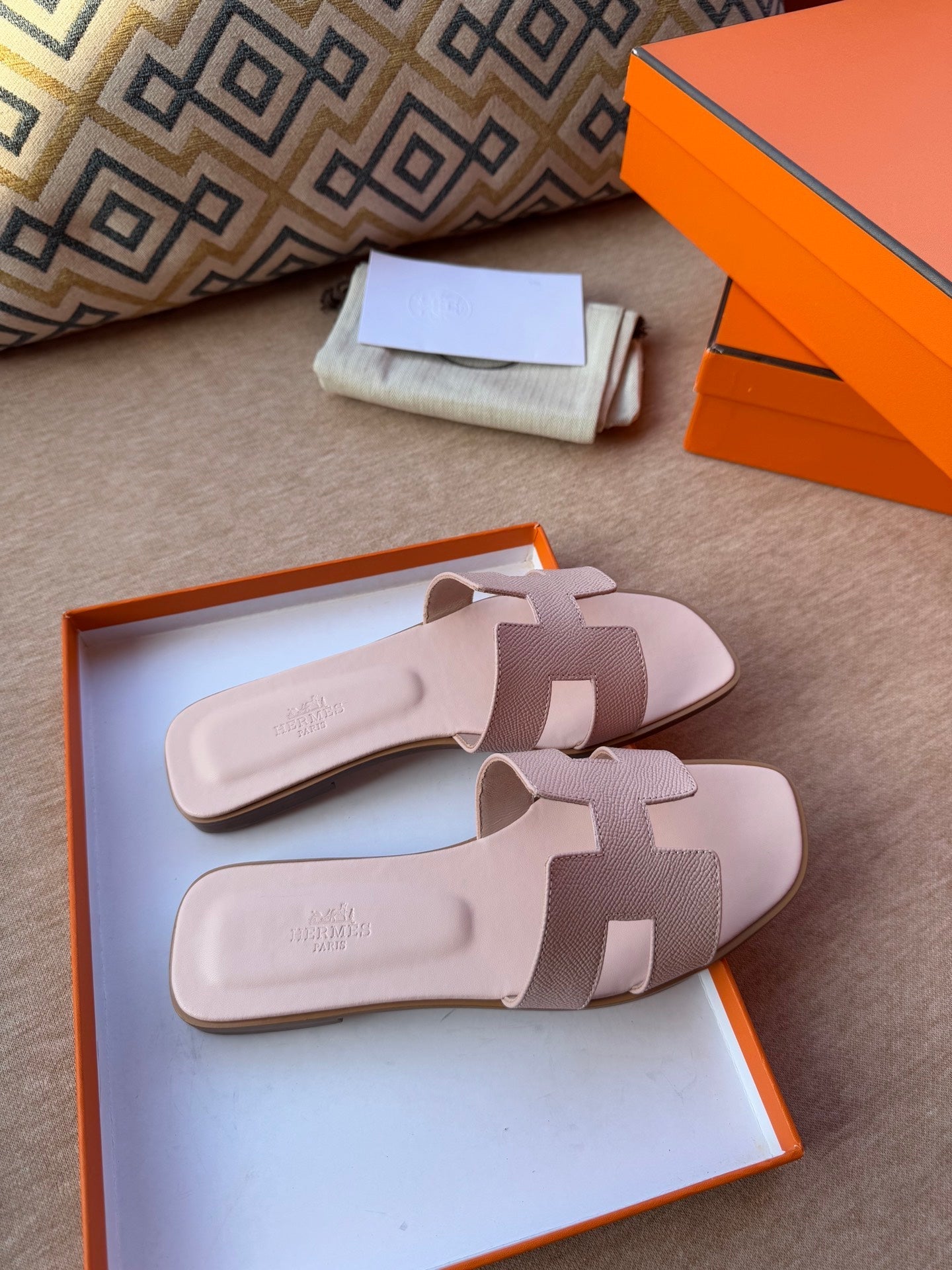 0RAN SANDALS IN PASTEL PINK CALFSKIN - 图片 2