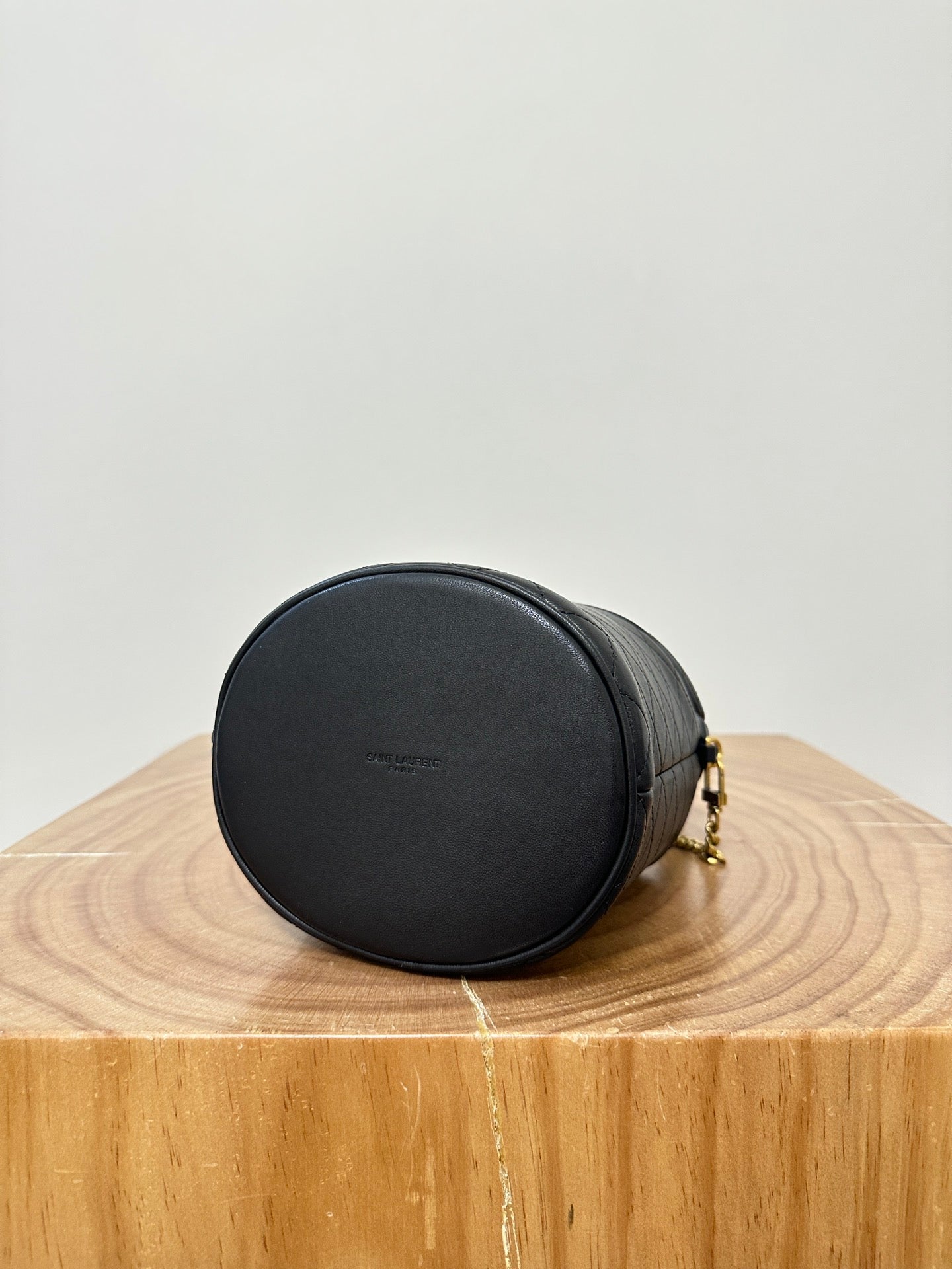 19 FLAP BUCKET BAG BLACK CALFSKIN - 图片 5