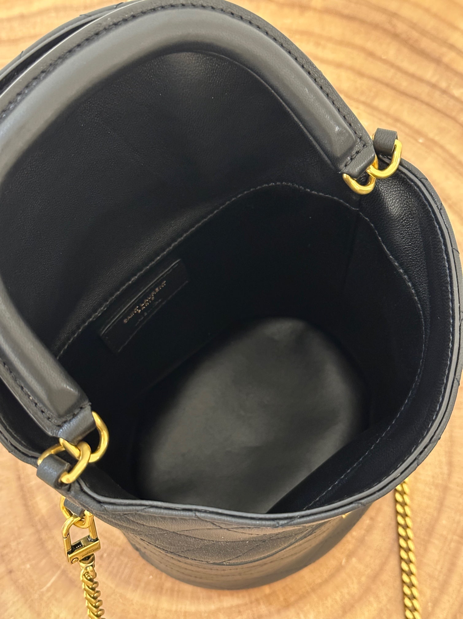 19 FLAP BUCKET BAG BLACK CALFSKIN - 图片 4